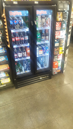 Supermarket «Hy-Vee», reviews and photos, 901 S 4th St, Clinton, IA 52732, USA