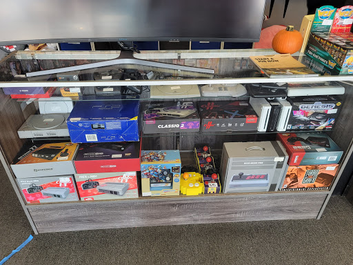 Video Game Store «Metro Computer, Games and iRepair, LLC», reviews and photos, 16567 E 10 Mile Rd, Eastpointe, MI 48021, USA