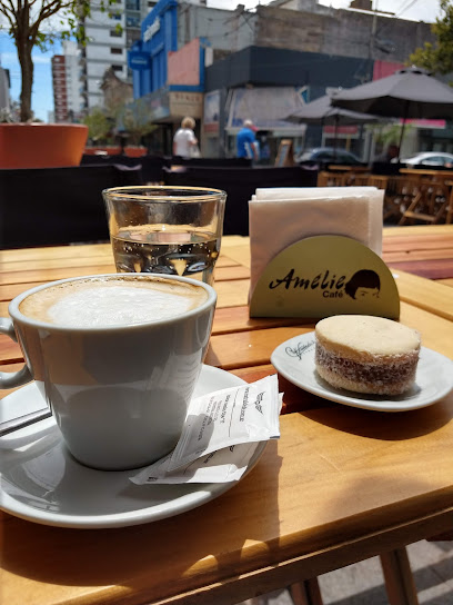 Amelie Café