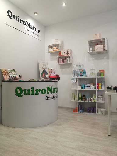Clínica Veterinaria Poveda en Roquetas de Mar