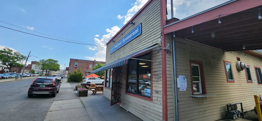 Pete's Seafood Restaurant 01301