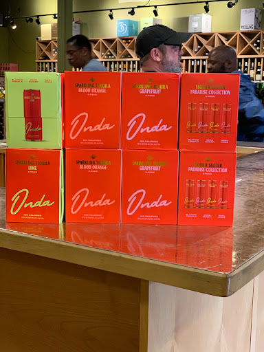 Wine Store «Quarry Wine and Spirits», reviews and photos, 2516 Quarry Lake Dr, Baltimore, MD 21209, USA