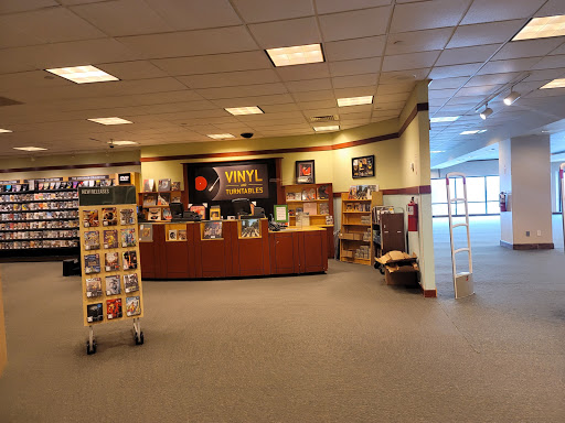 Book Store «Barnes & Noble», reviews and photos, 765 NJ-17, Paramus, NJ 07652, USA