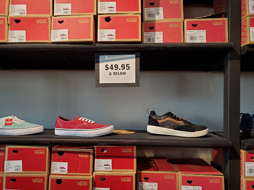 Shoe Store «Vans», reviews and photos, 917 Lifestyle St, Manteca, CA 95337, USA