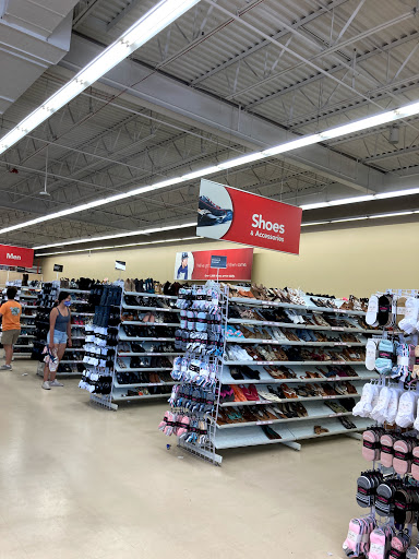 Thrift Store «Savers», reviews and photos, 7100 Brookpark Rd, Cleveland, OH 44129, USA