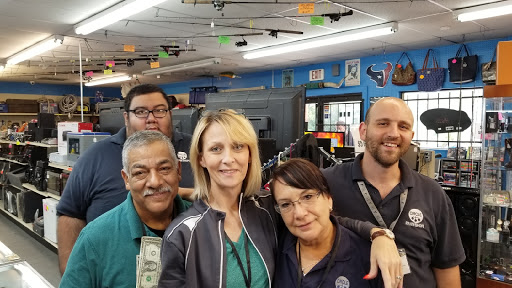 Pawn Shop «Circle Pawn», reviews and photos, 201 146 S, La Porte, TX 77571, USA
