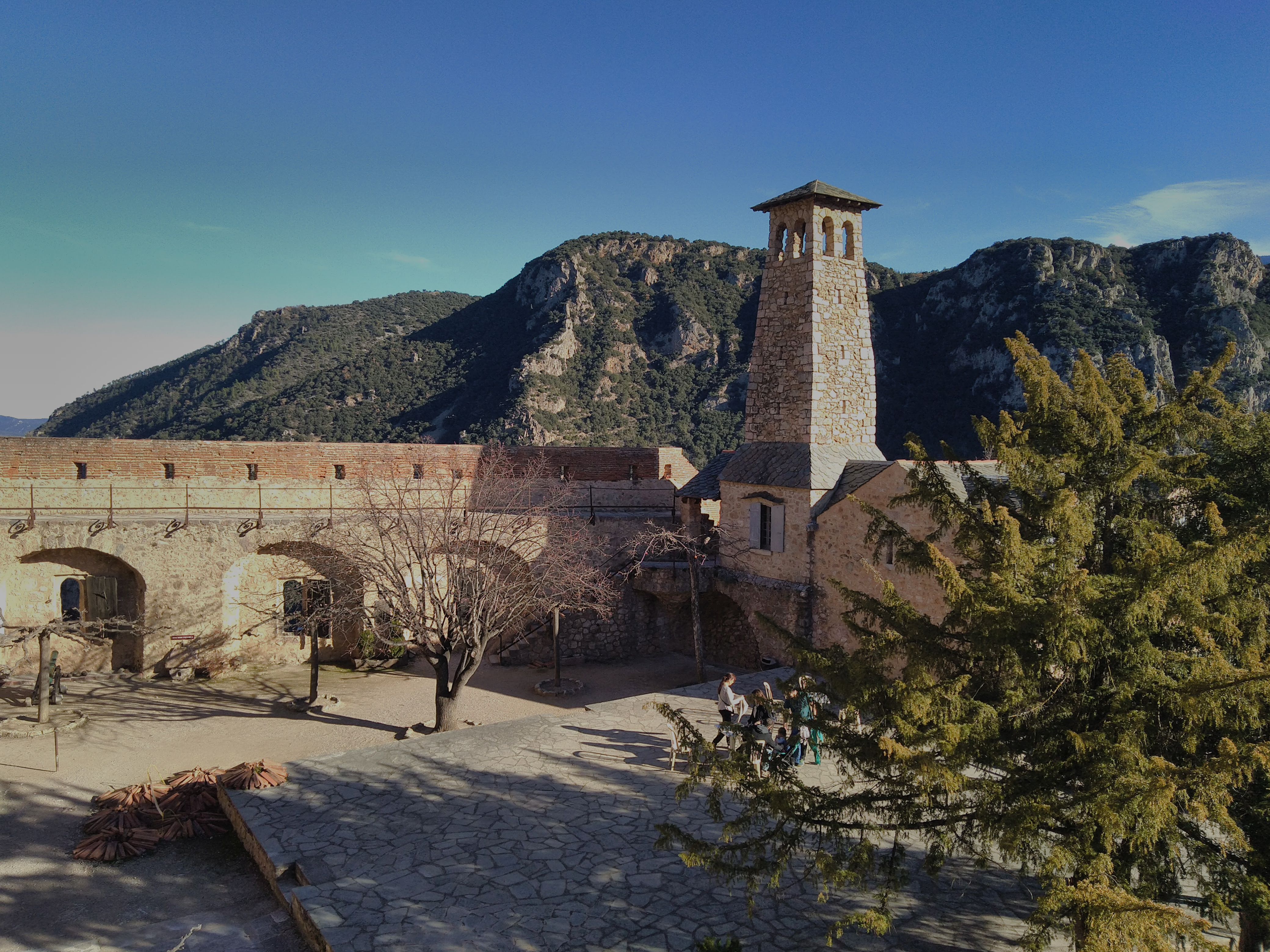 Photo n° 8 de l'avis de Luis.i fait le 09/01/2019 à 17:12