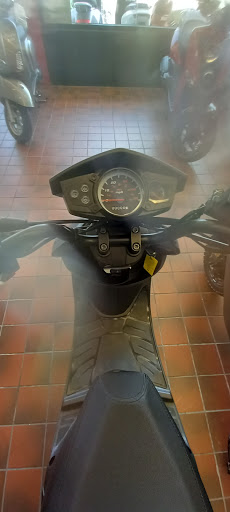 Motor Scooter Dealer «Scooter World», reviews and photos, 9200 Santa Fe Dr, Overland Park, KS 66212, USA