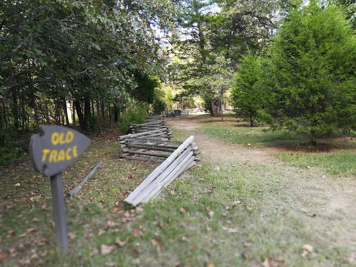 Monument «Meriwether Lewis Monument», reviews and photos, Old Natchez Trace, Hohenwald, TN 38462, USA