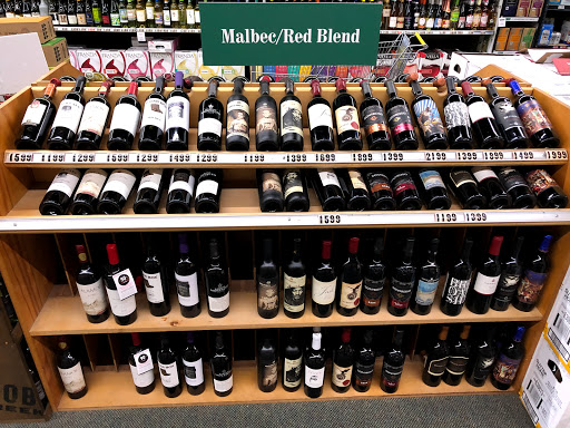 Wine Store «Grog Shoppe Wine and Spirits», reviews and photos, 1129 Trotwood Ave # 29, Columbia, TN 38401, USA