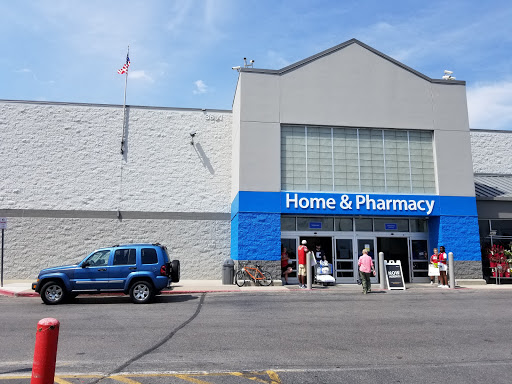 Department Store «Walmart Supercenter», reviews and photos, 3501 8th St SW, Altoona, IA 50009, USA