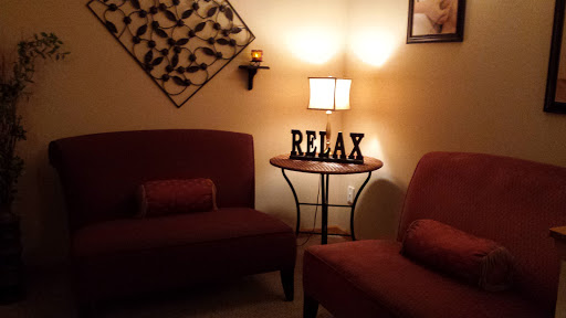 Hair Salon «Distinction Salon & Spa», reviews and photos, 88 Railroad St, Crystal Lake, IL 60014, USA