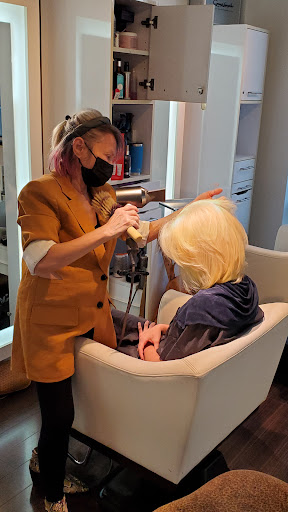 Hair Salon «Sushada of Shears Hair Salon», reviews and photos, 901 15th St NW, Washington, DC 20005, USA