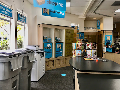 Shipping and Mailing Service «The UPS Store», reviews and photos, 9048 Brooks Rd S, Windsor, CA 95492, USA