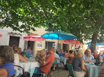 Atmosphère du Restaurant français La Vieille Auberge à Gréolières - n°8