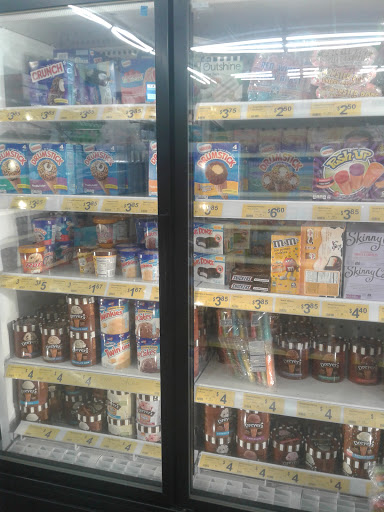 Discount Store «Dollar General», reviews and photos, 208 NE Big Bend Trail, Glen Rose, TX 76043, USA