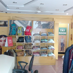 Woodland Showroom photo