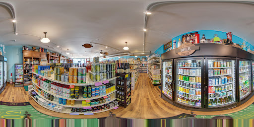 Liquor Store «Westmoreland Liquor Store», reviews and photos, 7207 SE Milwaukie Ave, Portland, OR 97202, USA