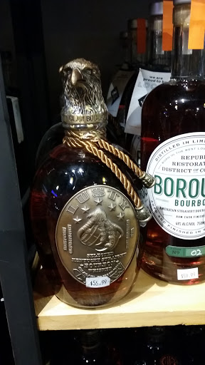 Liquor Store «S&R Wine & Liquors», reviews and photos, 1015 18th St NW, Washington, DC 20036, USA