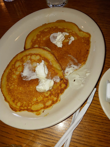 American Restaurant «Cracker Barrel Old Country Store», reviews and photos, 18214 Col Henry K Douglas Dr, Hagerstown, MD 21740, USA