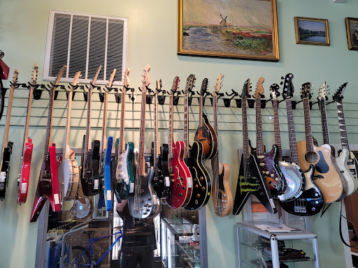 Pawn Shop «The PawnStore», reviews and photos, 3005 Douglas Ave, Des Moines, IA 50310, USA