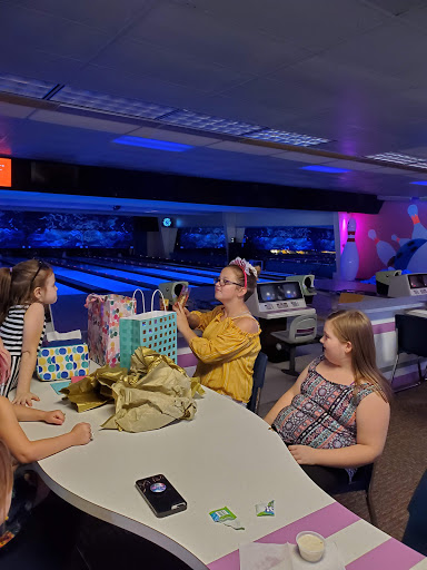 Bowling Alley «Lucky Strike Lanes», reviews and photos, 1904 S Anderson St, Elwood, IN 46036, USA