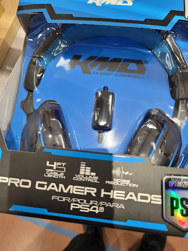 Collectibles Store «The Exchange», reviews and photos, 1545 W River Rd N, Elyria, OH 44035, USA