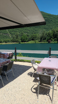 Atmosphère du Restaurant Lac de Gery à Saint-Béat-Lez - n°2