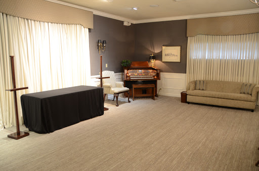 Funeral Home «Burnett-Dane Funeral Home, Ltd.», reviews and photos, 120 W Park Ave, Libertyville, IL 60048, USA