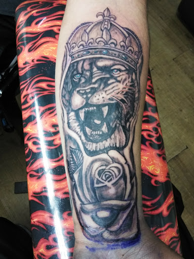 Tattoo Shop «Rage Tattoo», reviews and photos, 6411 Whittier Blvd, Los Angeles, CA 90022, USA