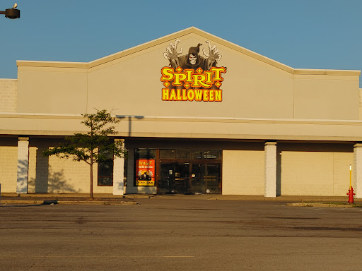 Shopping Mall «Boulevard Mall», reviews and photos, 730 Alberta Dr, Buffalo, NY 14226, USA