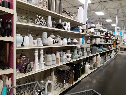 Home Goods Store «At Home», reviews and photos, 5000 Mt Zion Pkwy, Stockbridge, GA 30281, USA