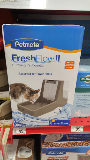 Pet Supply Store «Petco Animal Supplies», reviews and photos, 10235 Indianapolis Blvd, Highland, IN 46322, USA