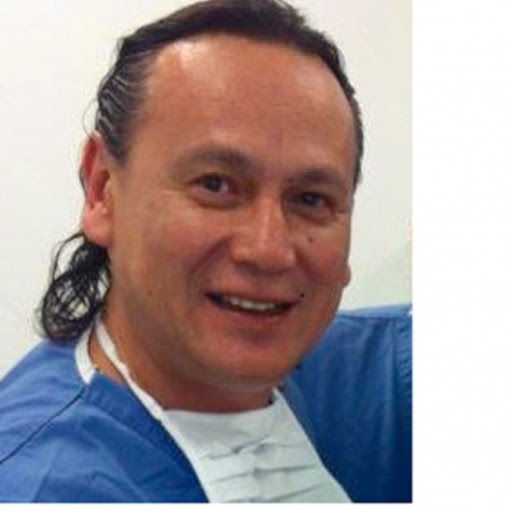 Dr. Antonio Valdez Torres, Ginecólogo