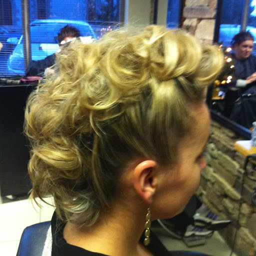 Wiggy's Hair Salon in Ballinamuck, Co. Longford