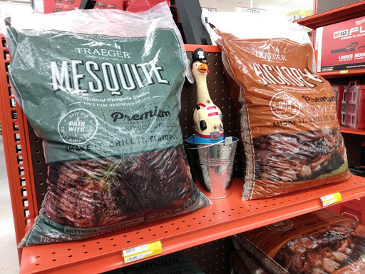 Hardware Store «Do it Best G W Hardware», reviews and photos, 1525 N Pacific Hwy, Woodburn, OR 97071, USA