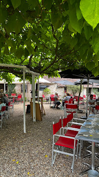 Atmosphère du Restaurant Auberge de la Mignardière à Ballan-Miré - n°6