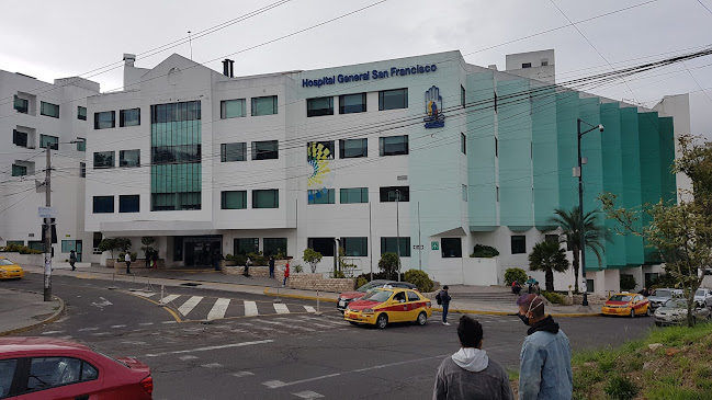 Hospital San Francisco de Quito (IESS) - Hospital