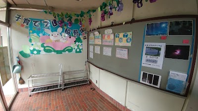 狭山市立 子育てプレイス稲荷山