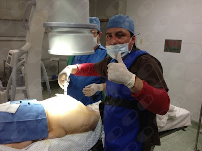 Dr. Carlos Manuel Bracamontes Araiza, Anestesiólogo