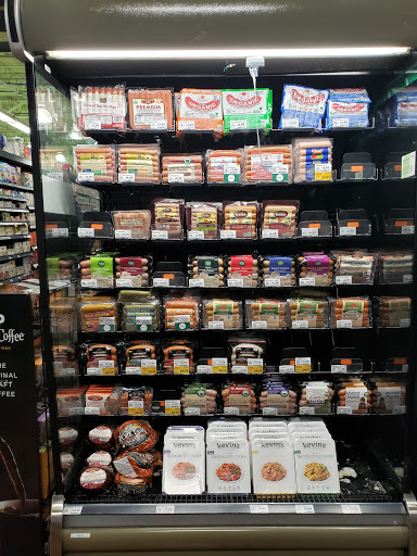 Grocery Store «Whole Foods Market», reviews and photos, 2693 Edmondson Rd, Cincinnati, OH 45209, USA