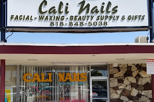 Cali Nails Facial Waxing