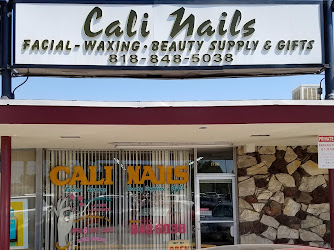 Cali Nails Facial Waxing