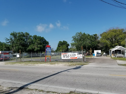 Unique Kar Wash en Winter Haven