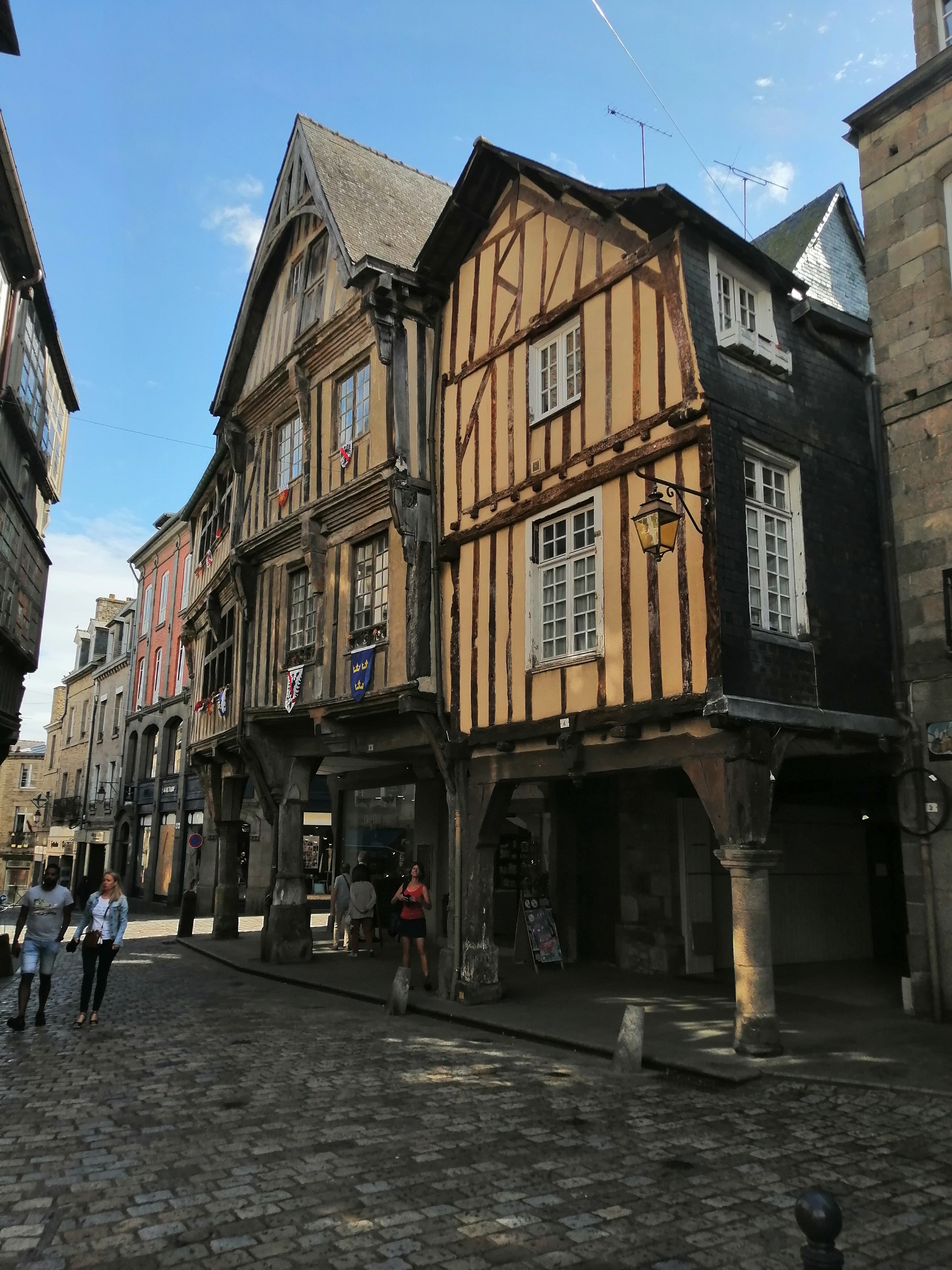 Photo n° 2 de l'avis de Françoise.i fait le 03/10/2023 à 06:15