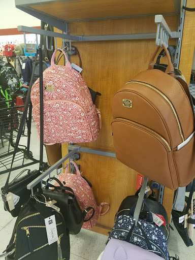 Department Store «T.J. Maxx», reviews and photos, 239 Memorial Ave, West Springfield, MA 01089, USA