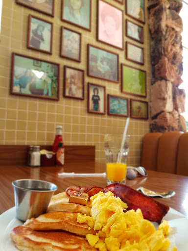 Diner «101 Coffee Shop», reviews and photos, 6145 Franklin Ave, Hollywood, CA 90028, USA