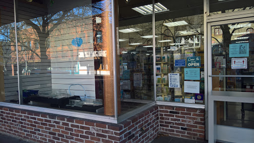 Used Book Store «The Corvallis Book Bin», reviews and photos, 215 SW 4th St, Corvallis, OR 97333, USA