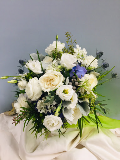 Florist «Rogers Park Florist», reviews and photos, 1415 W Morse Ave, Chicago, IL 60626, USA