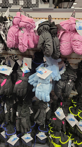 Sporting Goods Store «Big 5 Sporting Goods», reviews and photos, 1623 N Dysart Rd, Avondale, AZ 85323, USA